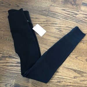 Free People High Waisted Leggings - NWT- xs